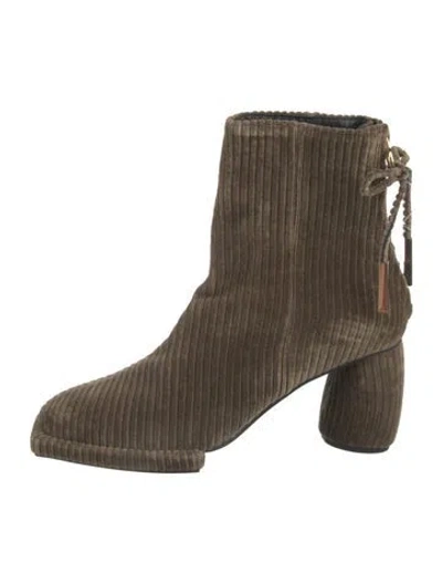 Pre-owned Reike Nen Velvet Boots In Green