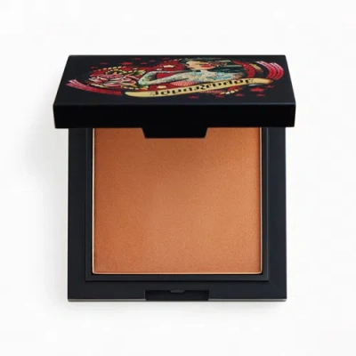 Reina Rebelde Finishing Powder