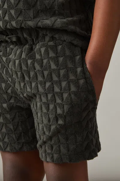 Reiss Dark Sage Textured Towelling Shorts In Dark Sage