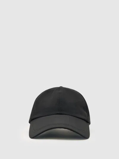 Reiss Black Hat