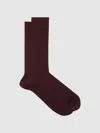 Reiss Bordeaux Ribbed Socks In Burgundy