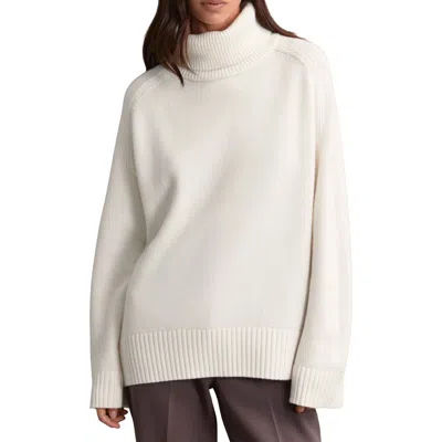 Reiss Brooklyn Oversize Wool & Cashmere Turtleneck Sweater In White