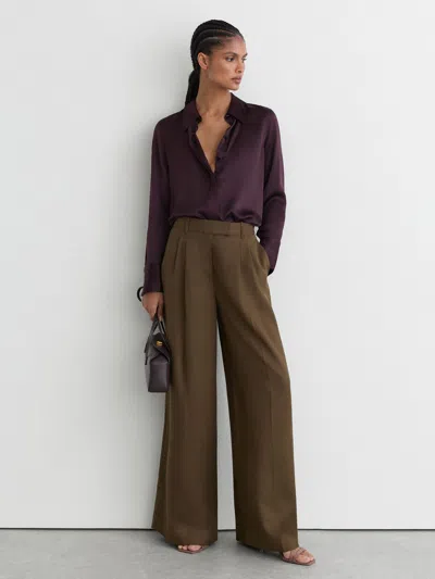 Reiss Burgundy Petite Silk-satin Concealed-placket Shirt In Purple