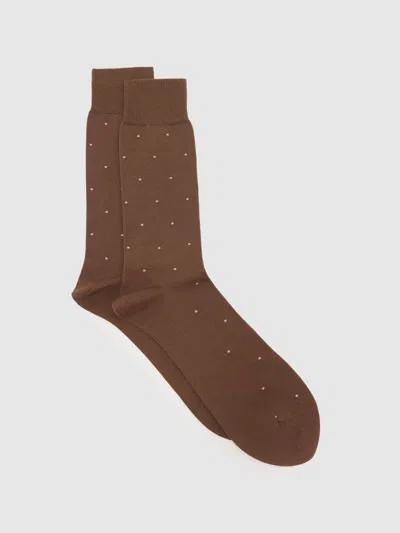 Reiss Camel Neutral Mario Spot Mercerised Cotton-blend Polka-dot Socks In Brown
