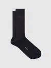 Reiss Mens Black Cotton Ribbed Socks In Black