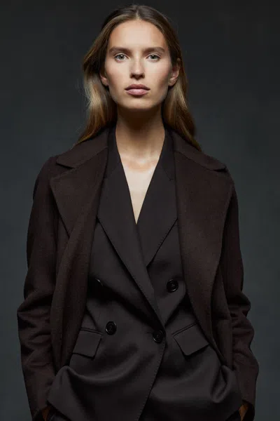 Reiss Chocolate Lucia Petite Wool-blend Double-breasted Blindseam Coat In Nude