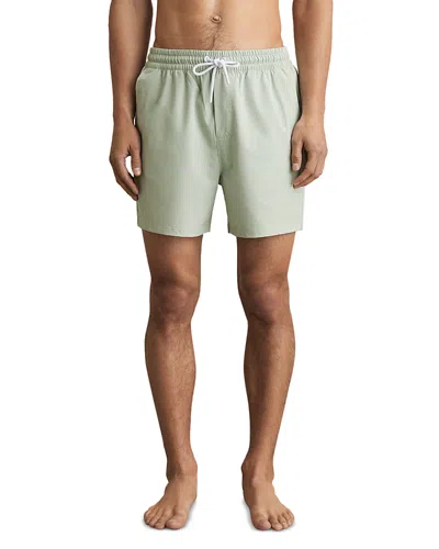 Reiss Cliff Plain 4.9 Swim Shorts In Mint Green