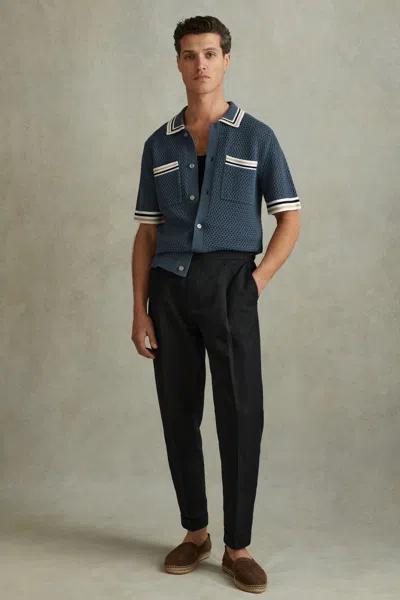 Reiss Black Relaxed Cropped Trousers With Turned-up Hems In Black