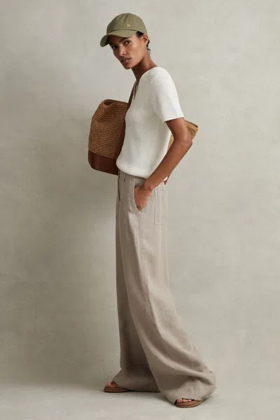 Reiss Light Khaki Demi Petite Linen Wide Leg Garment Dyed Trousers, 8 In Light Khaki