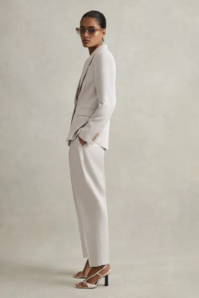 Reiss Light Grey Farrah Petite Tapered Suit Trousers With Tencel™ Fibers In Light Grey