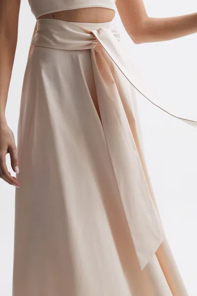 Reiss Rebecca In Nude