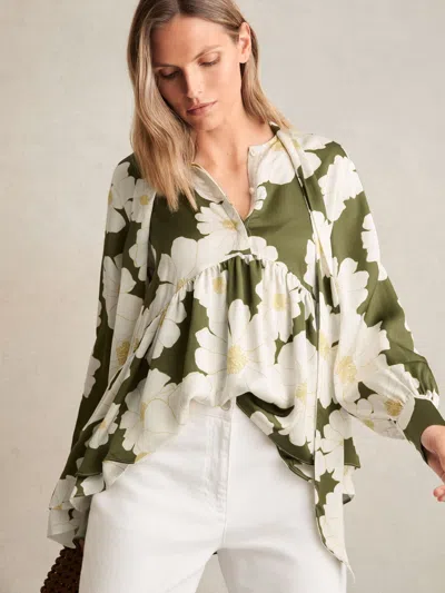 Reiss Delilah Floral Swing Top In Green