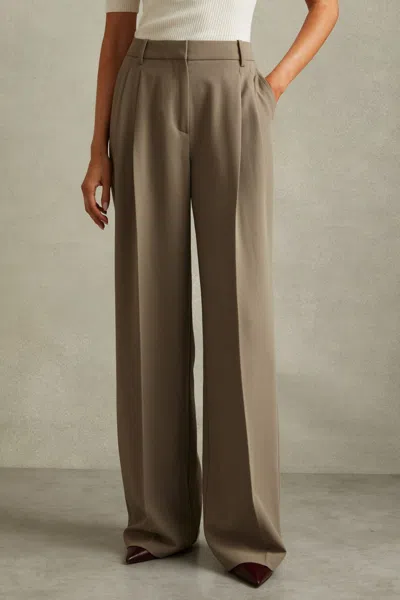 Reiss Madelyn Wide Leg Trouser In Brown