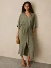 Reiss Petites Cecelia Shirred Waist Midi Dress In Green