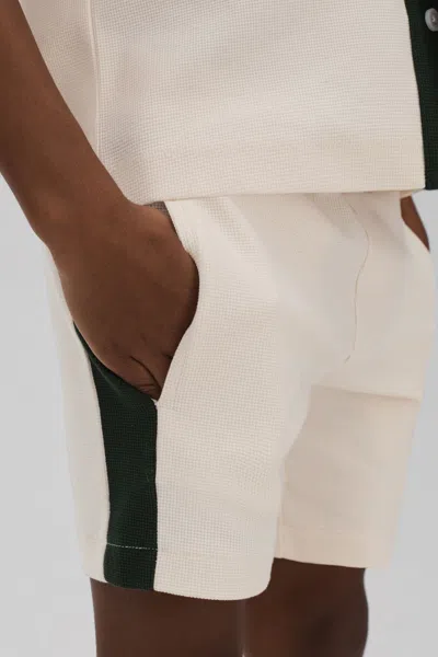 Reiss Kids' Marl - Ecru/green Junior Textured Cotton Drawstring Shorts, Uk 7-8 Yrs