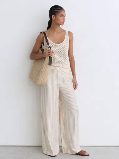 Reiss Natural Raffia-effect Shoulder Bag In Neutral