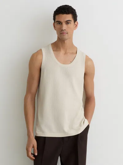 Reiss Off White Watson Textured-knit Round-neck Vest In Neutral