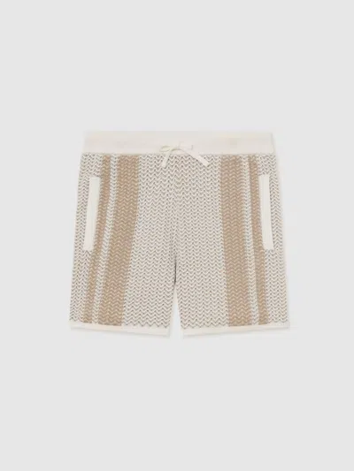 Reiss Off White/light Camel Rudy 3-9 Yrs Cotton Textured-knit Striped Shorts