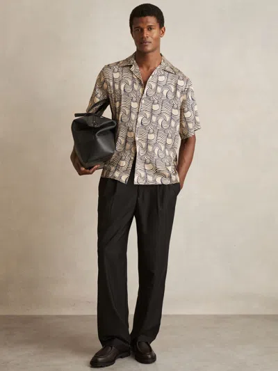 REISS REISS OFF WHITE/NAVY WAVER WAVE PRINT CUBAN COLLAR SHIRT