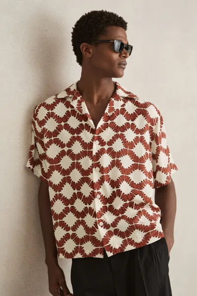 REISS OFF WHITE/RUST ABSTRACT FLORAL PRINT CUBAN SHIRT