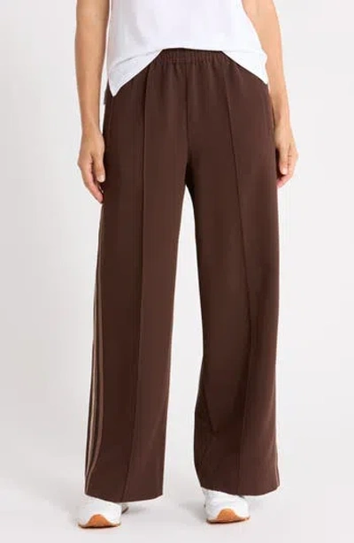 Reiss Robyn Side Striped Pintucked Pants In Chocolate Brown