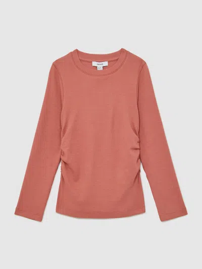 Reiss Rose Cotton Ruched Long-sleeve T-shirt With Stretch In Pink