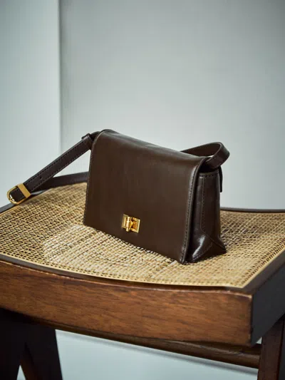 Reiss Taupe Leather Twist-lock Shoulder Bag In Brown