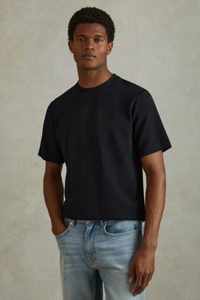Reiss Mens Navy Wick Textured Stretch-woven T-shirt