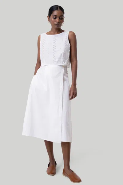 Reistor Boxy Crop Top In Coconut White