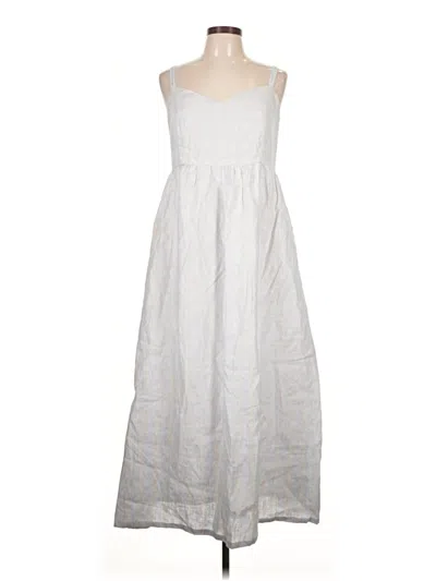 Reistor Casual Dress In White