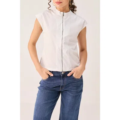 Reistor Zip Front Top In Neutral