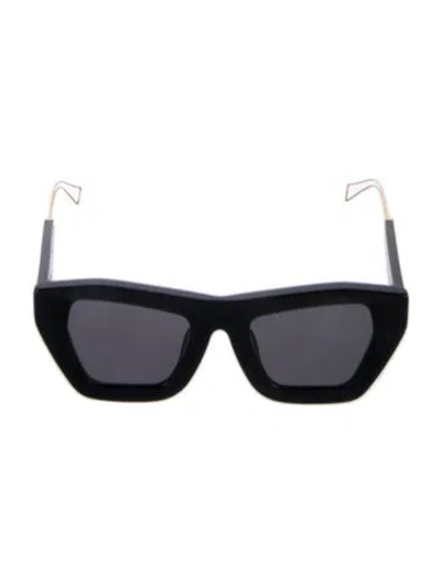 Pre-owned Rejina Pyo Cat-eye Tinted Sunglasses In Black