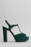 Relac Sandals In Green Suede In Green