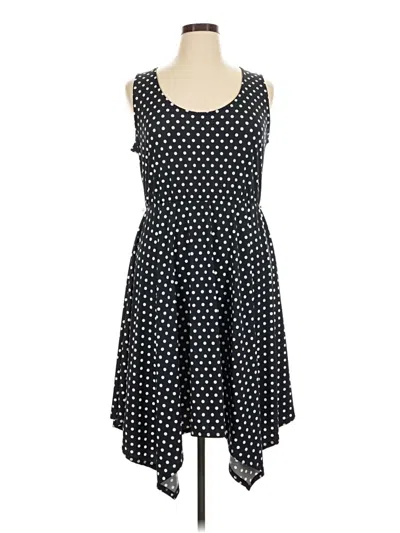 Pre-owned Relativity Casual Dress In Black