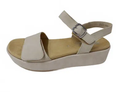 Remonte Women's Jocelyn Sandal In Beige
