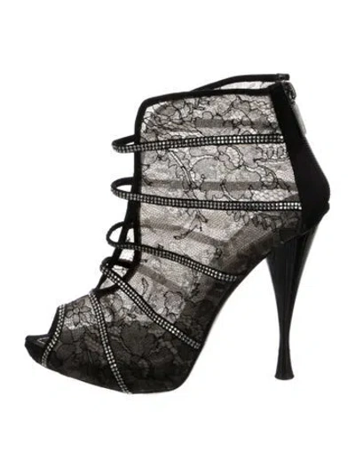 Pre-owned René Caovilla Lace Lace Pattern Pumps In Black