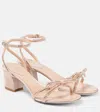 René Caovilla Sandalen 50 Aus Satin Mit Kristallen In Beige