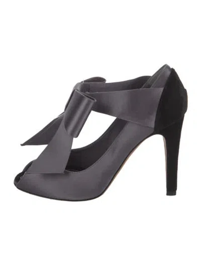 Pre-owned René Caovilla Satin Bow Accents Pumps In Purple