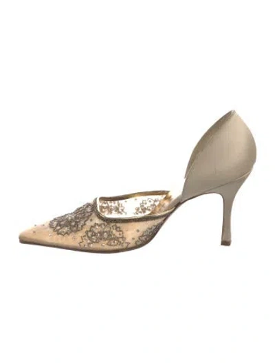 Pre-owned René Caovilla Satin Lace Pattern Pumps In Gold