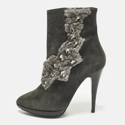 Pre-owned René Caovilla Size 40 Grey Fur And Suede Ankle Boots In Gray