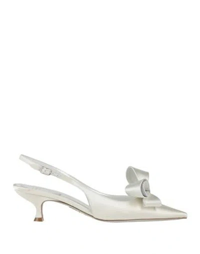 René Caovilla Rene' Caovilla Woman Pumps Ivory Size 7.5 Textile Fibers In White