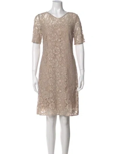 Pre-owned Rene Lezard Lace Pattern Knee-length Dress In Neutral