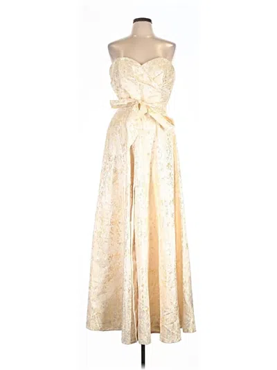 Pre-owned Rene Ruiz Cocktail Dress In Ivory