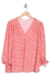 RENEE C RENEE C DITSY FLORAL V-NECK LONG SLEEVE TOP