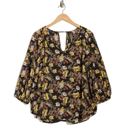 Renee C Floral Back Keyhole Top In Multi