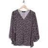 Renee C Floral Print V-neck Top In Navy/white
