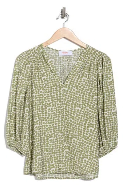 Renee C Geometric Print Balloon Sleeve Top In Green