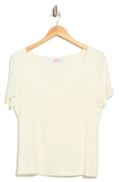 Renee C Scoop Neck Knit Top In Neutral