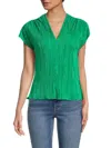 Renee C Women's Plisse V Neck Top In Emerald Green
