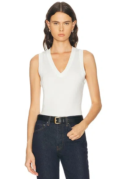 Renggli V-neck Tank Top In White